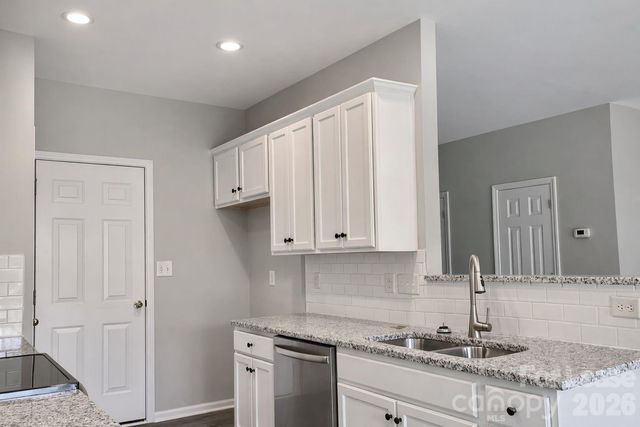 9646 Walkers Glen Drive, Concord, NC 28027