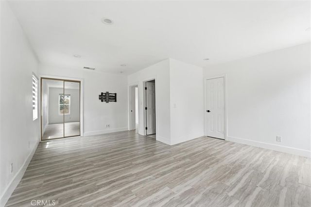 709 Warren Lane, Inglewood, CA 90302