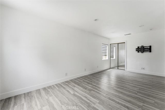 709 Warren Lane, Inglewood, CA 90302