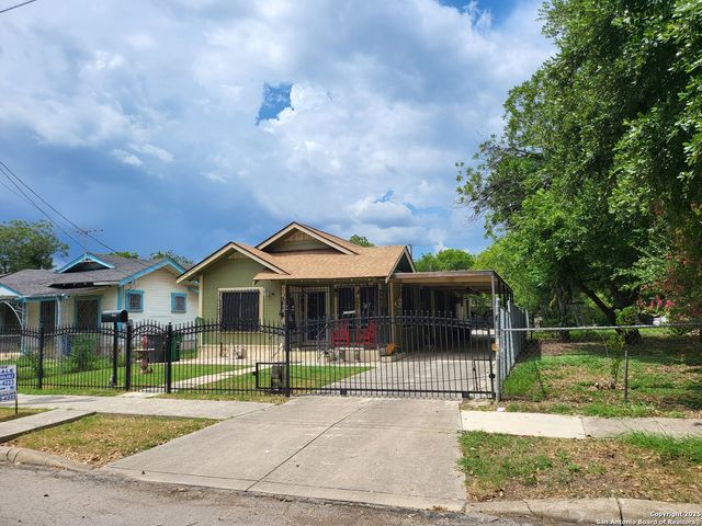 3023 W Travis, San Antonio, TX 78207