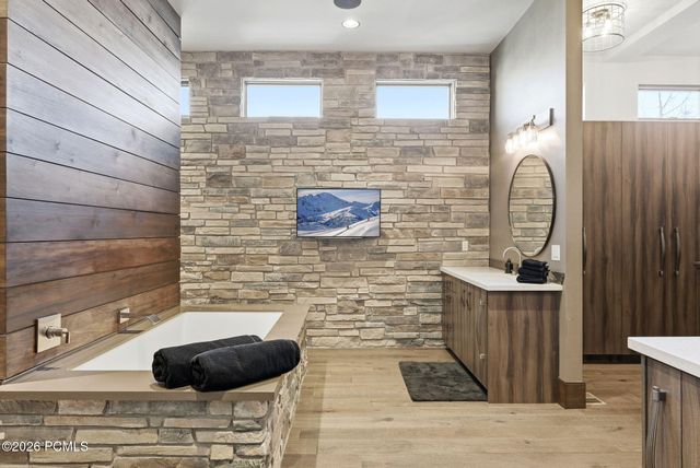 8998 Lariat Road, Park City, UT 84098