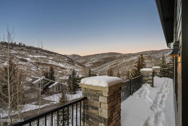 8998 Lariat Road, Park City, UT 84098