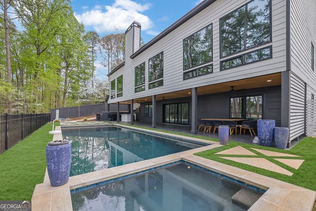 6093 Shadburn Ferry Road, Buford, GA 30518