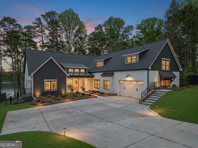 6093 Shadburn Ferry Road, Buford, GA 30518