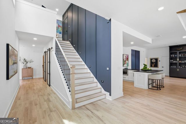 6093 Shadburn Ferry Road, Buford, GA 30518