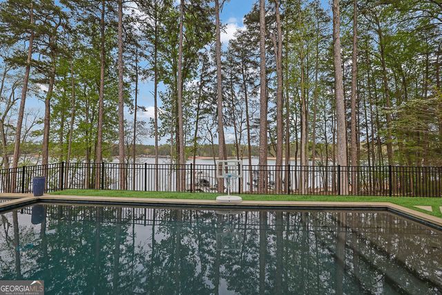 6093 Shadburn Ferry Road, Buford, GA 30518