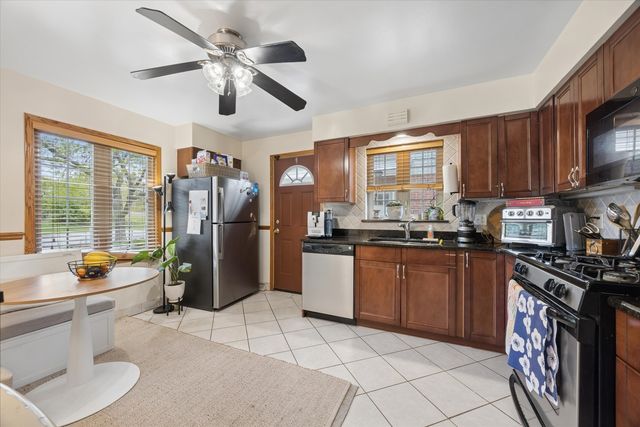 4409 Clausen Avenue 4409, Western Springs, IL 60558