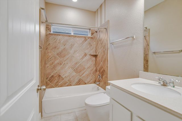 13820 Lyndon B Johnson ST, Manor, TX 78653