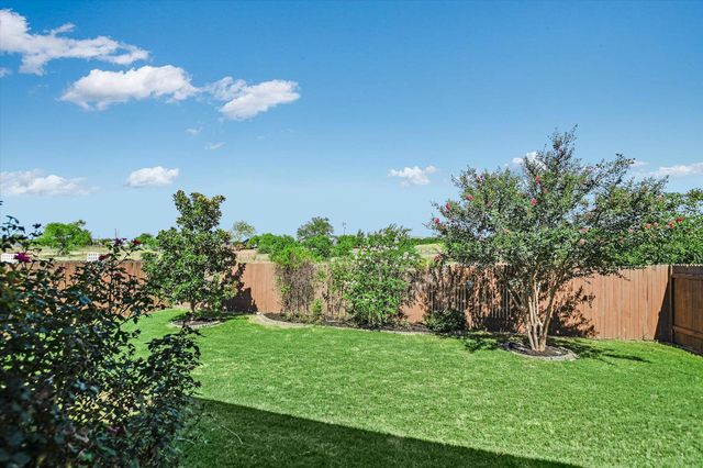 13820 Lyndon B Johnson ST, Manor, TX 78653