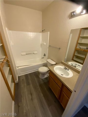 4730 Craig 1154, Las Vegas, NV 89115