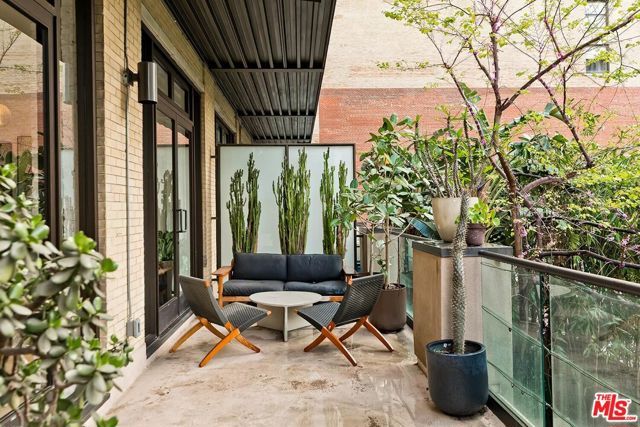 460 S Spring Street 201, Los Angeles, CA 90013