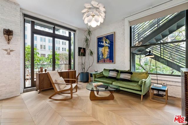 460 S Spring Street 201, Los Angeles, CA 90013