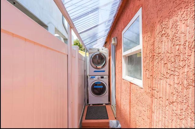 830 832 Pismo Ct, San Diego, CA 92109