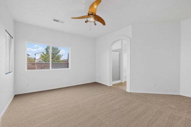 8916 Oso Corridor Place NW, Albuquerque, NM 87114