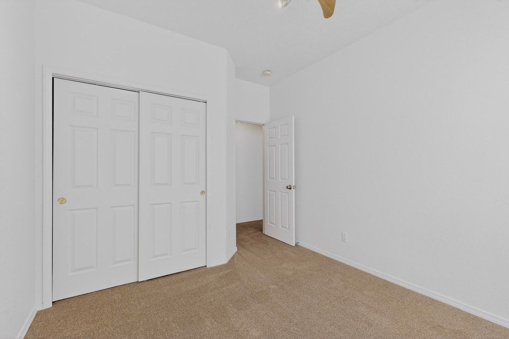 Image 24 of property listing at 8916 Oso Corridor Place NW, Albuquerque, NM 87114