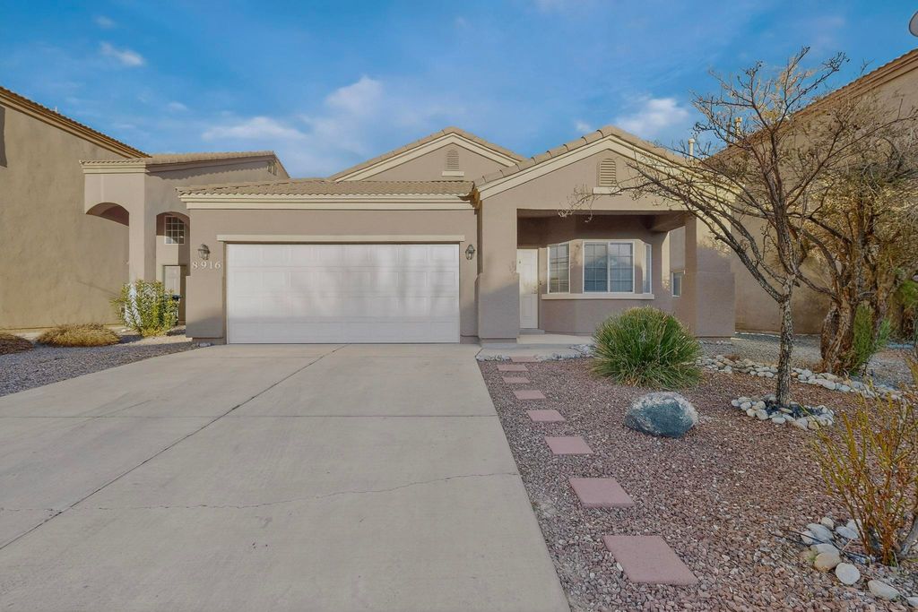 Image 41 of property listing at 8916 Oso Corridor Place NW, Albuquerque, NM 87114