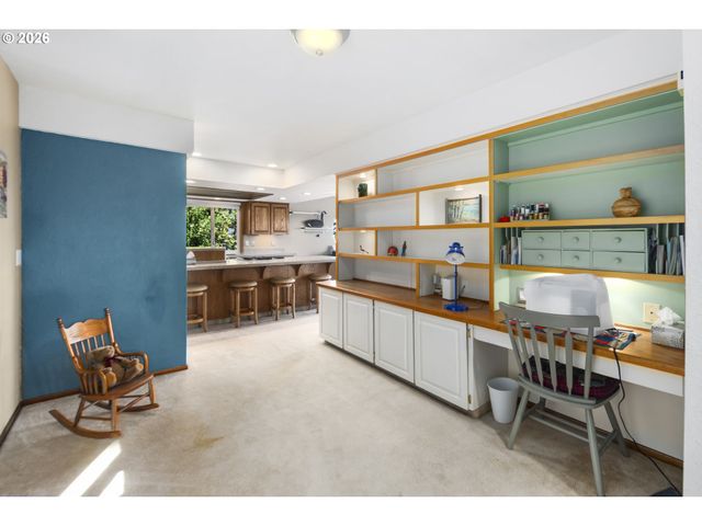1901 Nw COUCH St, Camas, WA 98607