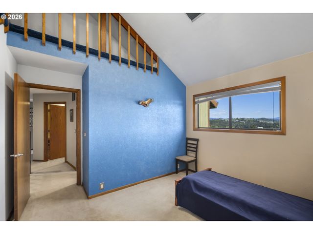 1901 Nw COUCH St, Camas, WA 98607