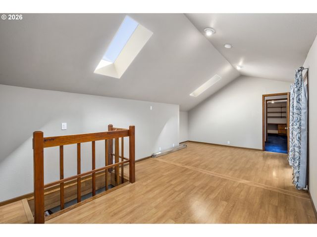 1901 Nw COUCH St, Camas, WA 98607