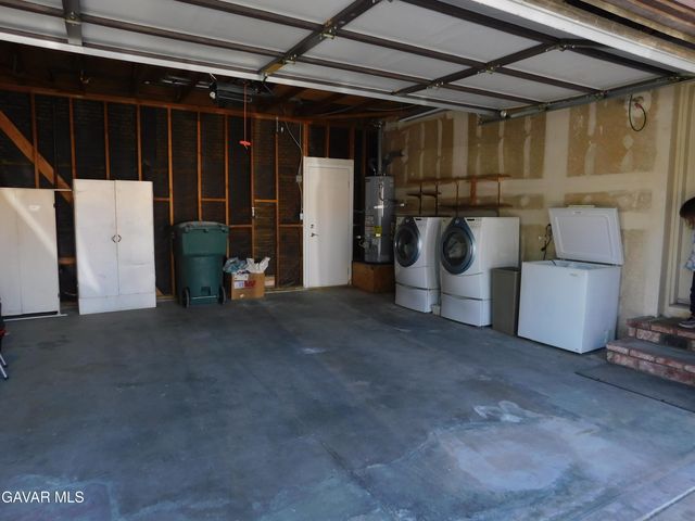 14323 Winchester Drive, Mojave, CA 93501