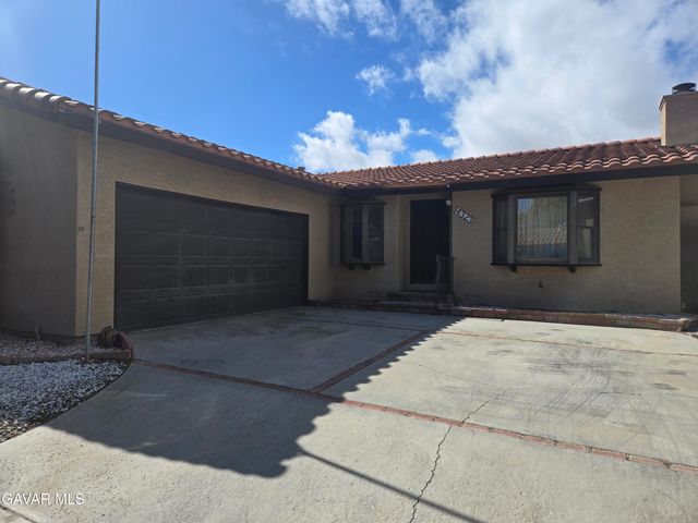14323 Winchester Drive, Mojave, CA 93501