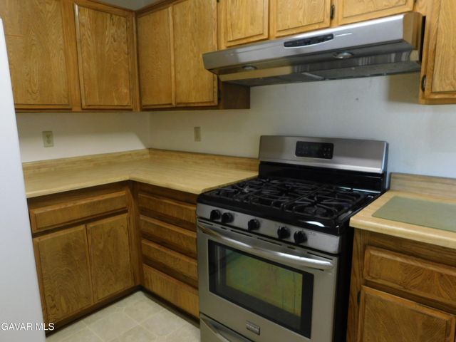 14323 Winchester Drive, Mojave, CA 93501