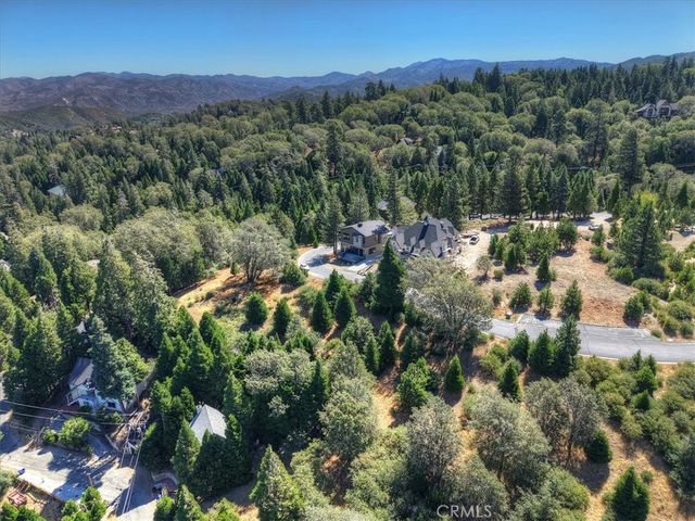 149 Mill Pond Road, Lake Arrowhead, CA 92352