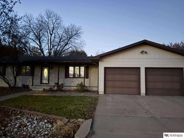 4152 Arizona Avenue, Grand Island, NE 68803