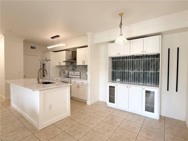 11500 Villa Grand 306, Fort Myers, FL 33913
