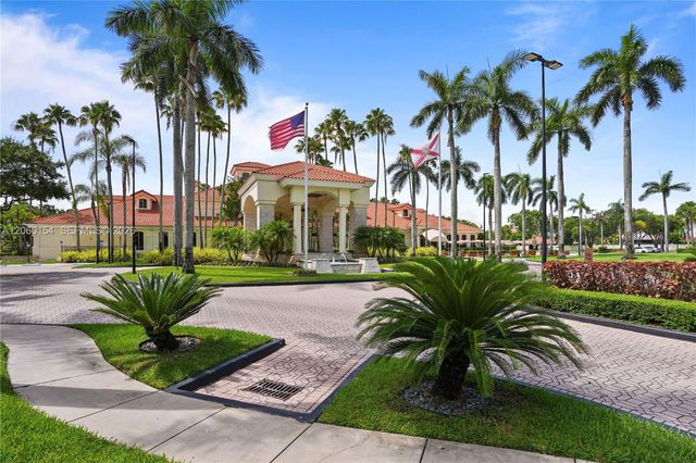 4910 NW 102nd Ave 203-8, Doral, FL 33178