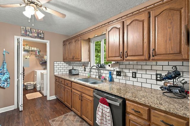 148 April Cir, Portland, TN 37148
