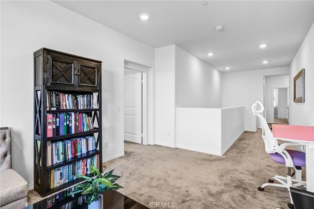 16681 Wyndham 8, Fontana, CA 92336
