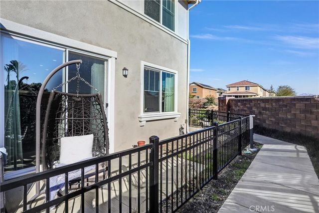 16681 Wyndham 8, Fontana, CA 92336