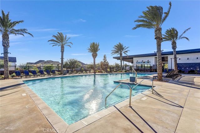 16681 Wyndham 8, Fontana, CA 92336