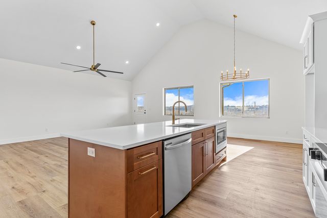 5946 S Hearthstone Court, Springfield, MO 65810