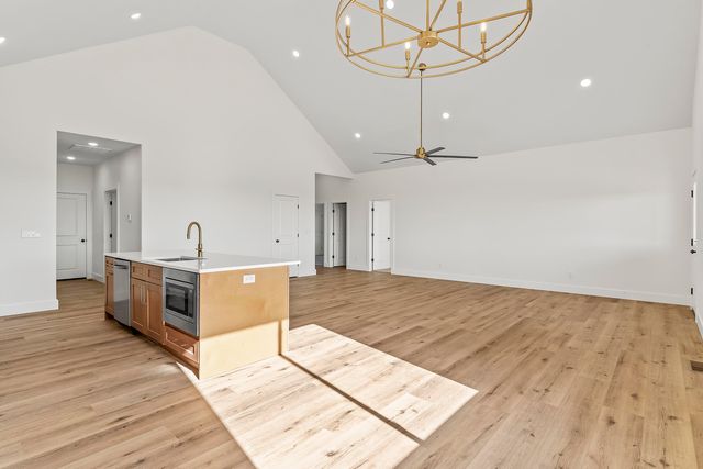 5946 S Hearthstone Court, Springfield, MO 65810