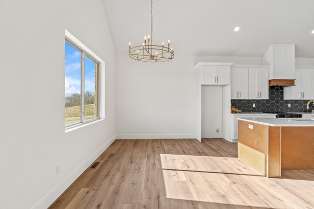 5946 S Hearthstone Court, Springfield, MO 65810