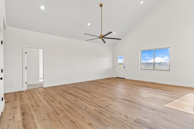 5946 S Hearthstone Court, Springfield, MO 65810