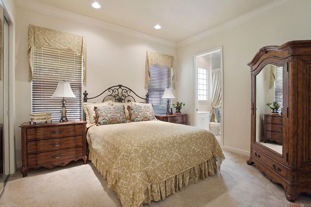 206 Porto Vecchio Way, Palm Beach Gardens, FL 33418