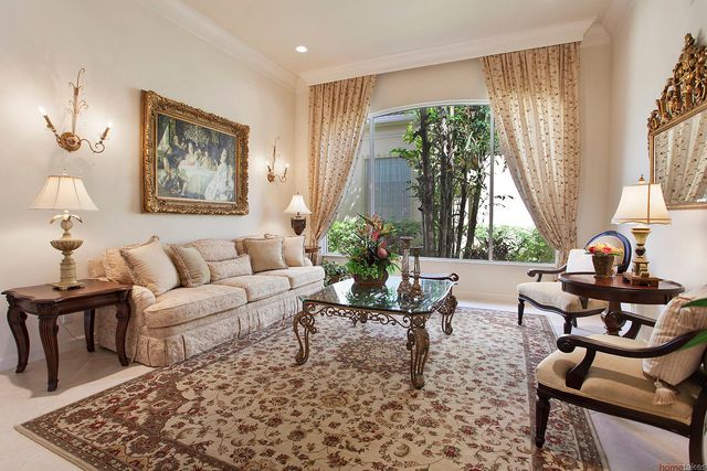 206 Porto Vecchio Way, Palm Beach Gardens, FL 33418