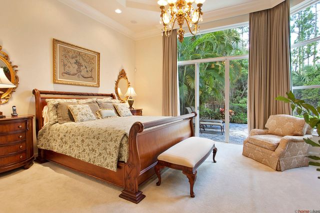 206 Porto Vecchio Way, Palm Beach Gardens, FL 33418