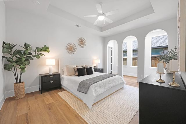 161 Pine Branch Drive, Montgomery, TX 77356