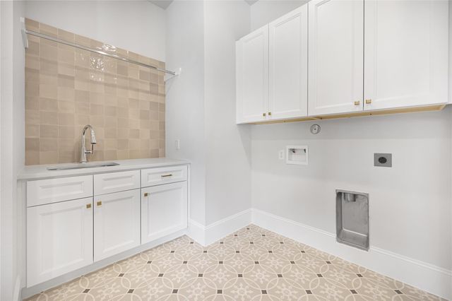 161 Pine Branch Drive, Montgomery, TX 77356