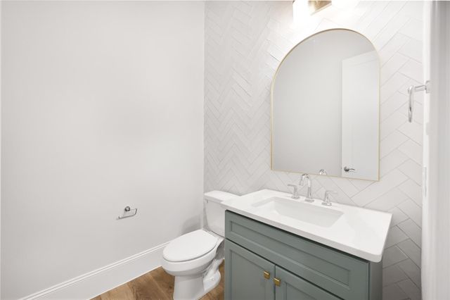 161 Pine Branch Drive, Montgomery, TX 77356