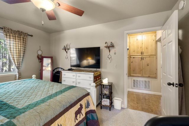 758 Yuroc, Dorrington, CA 95223