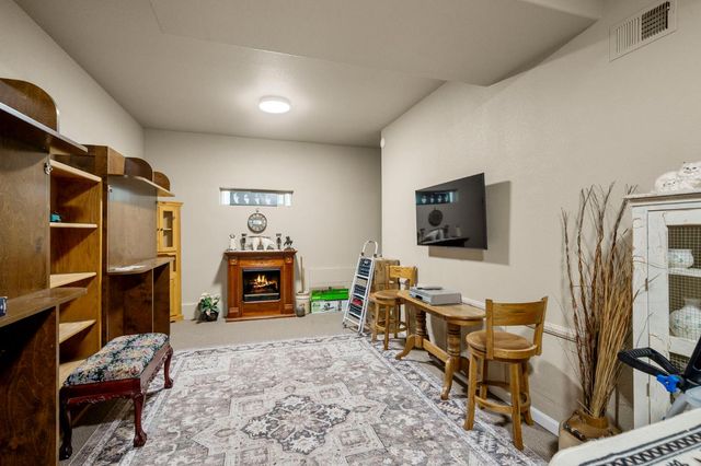 758 Yuroc, Dorrington, CA 95223