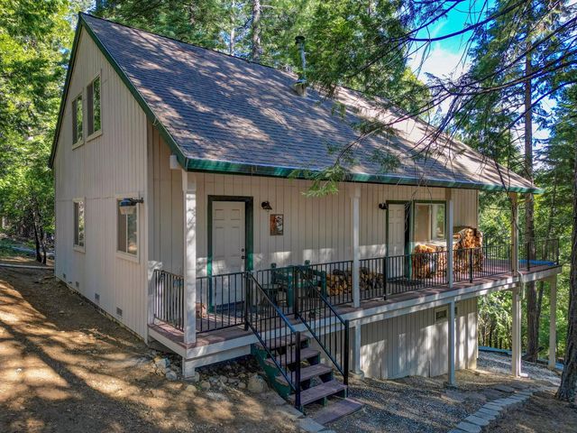 758 Yuroc, Dorrington, CA 95223