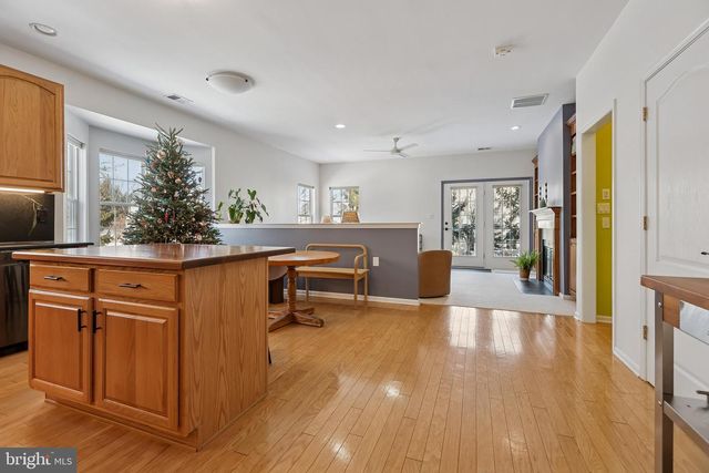 17 PINFLOWER LN, Princeton Junction, NJ 08550