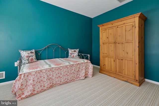 17 PINFLOWER LN, Princeton Junction, NJ 08550