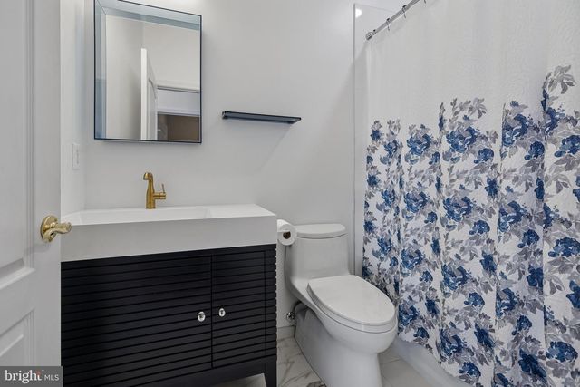 17 PINFLOWER LN, Princeton Junction, NJ 08550